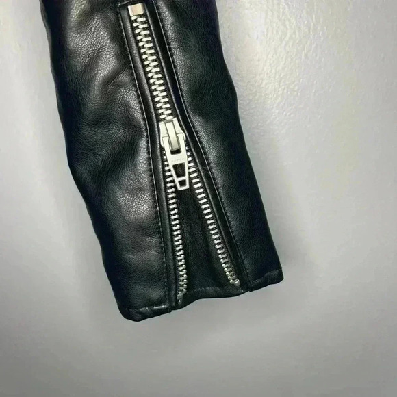 BLANKNYC LEATHER JACKET. - Picture 3 of 5